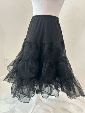 Shimaly Petticoat Shimaly Black Tiered Tulle Midi Skirt